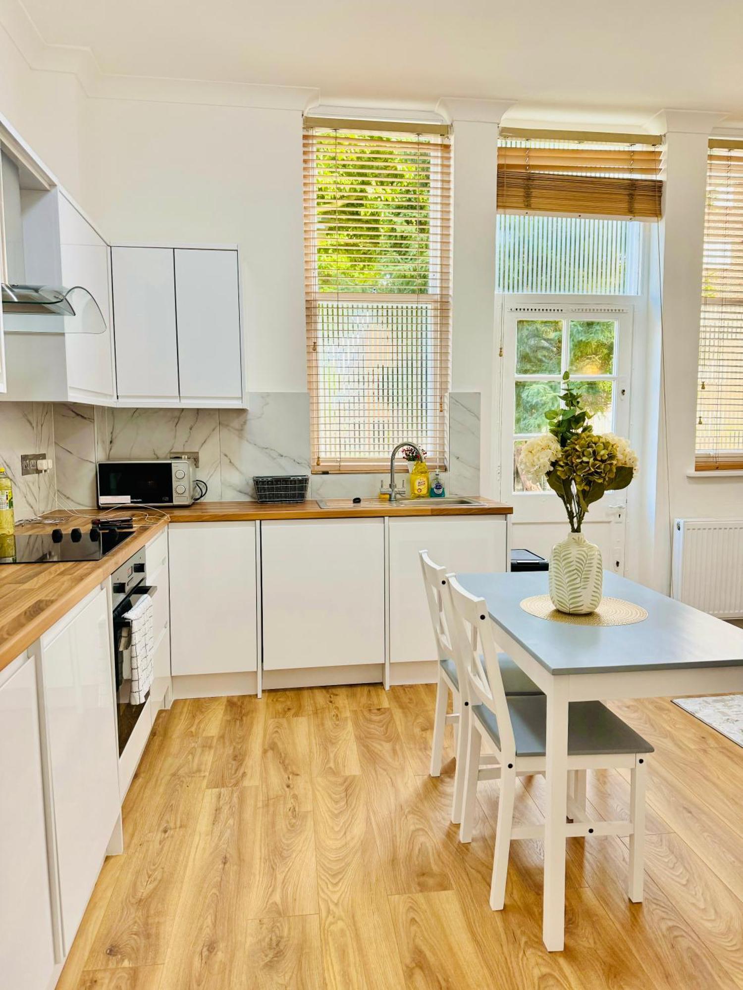 Beautiful 2Bedroom Flat In London St John Buitenkant foto